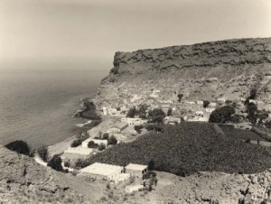 barranco-y-playa-de-mogan.jpg