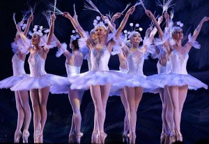 st._petersburg_festival_ballet_labuti_jezero.jpg