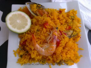 puerto-de-las-nieves_paella.jpg